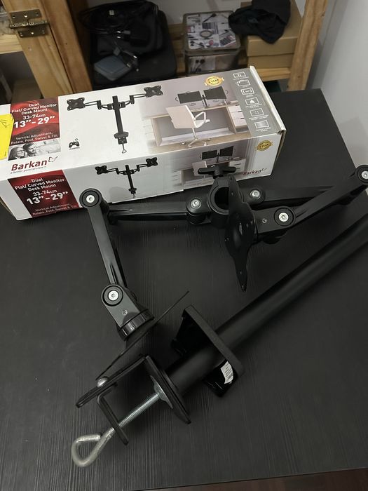 Dual monitor desk mount