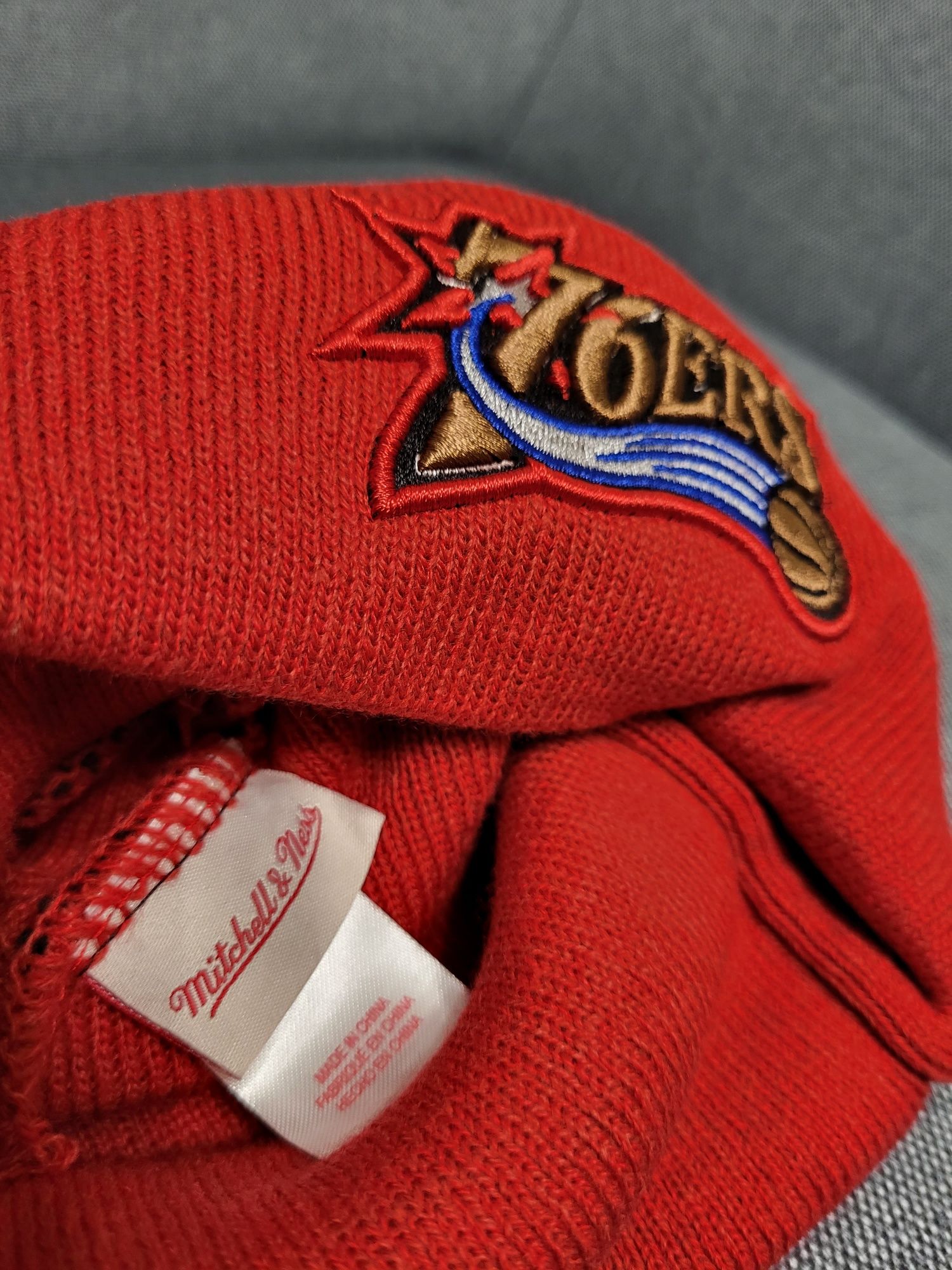 Czapka na zimę Mitchell & Ness NBA Two Tone Beanie Philadelphia 76