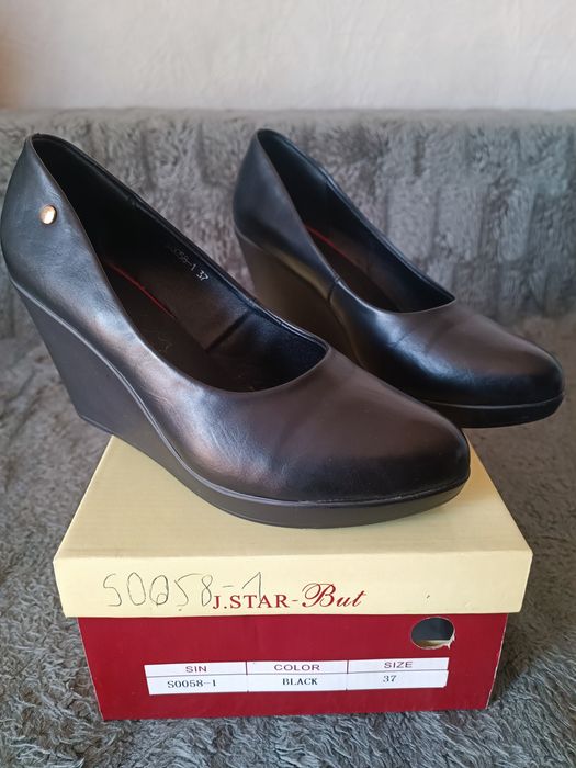 Koturny J.STAR-But rozmiar 37