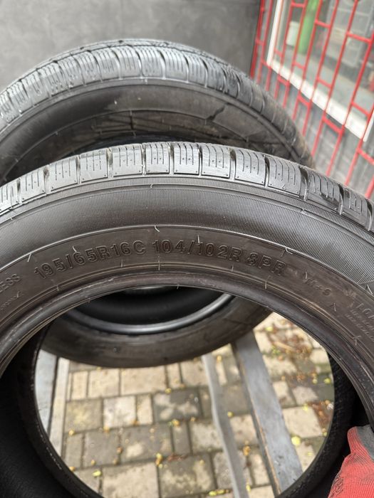 195 65 16С Roadmach Snowrover 989 пара зима