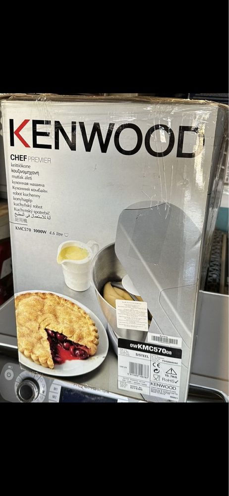 Kenwood KMC 570 кухонный комбайн