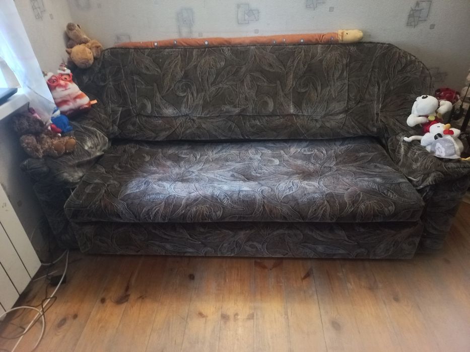 Віддам дивани безкоштовно