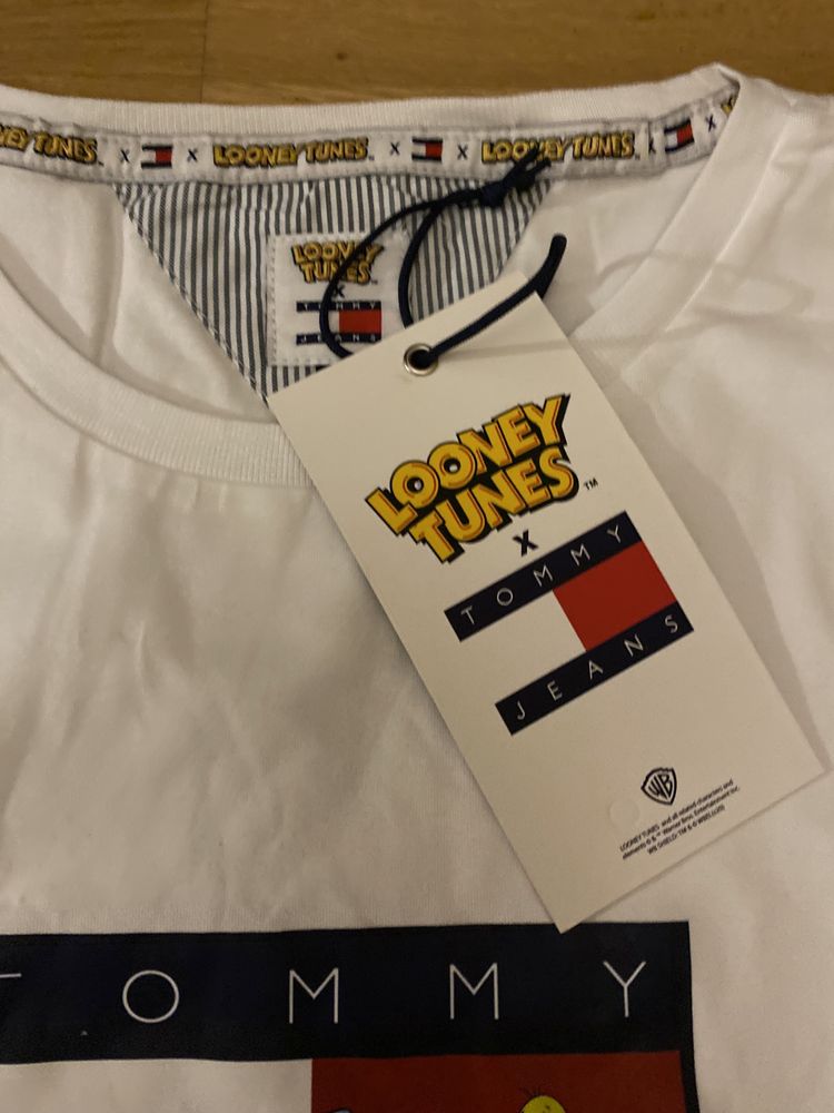 Tommy Hilfiger koszulka Looney Tunes rozm M i L