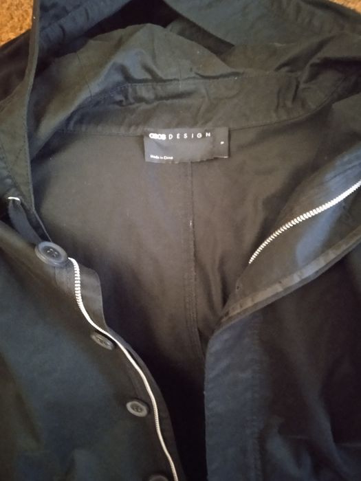 Продам мужскую ветровку