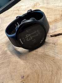 Garmin Forerunner 45 smartwatch igła