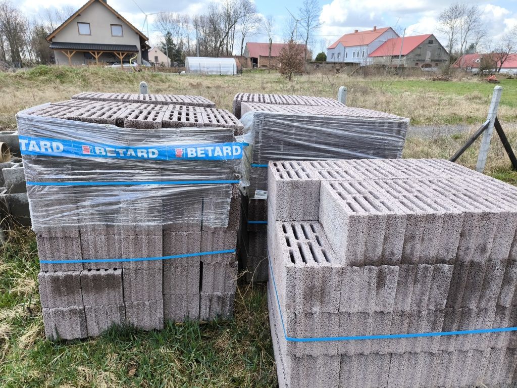 Bloczki pustaki keramzytowe Leca Block 24 BETARD | 210 sztuk