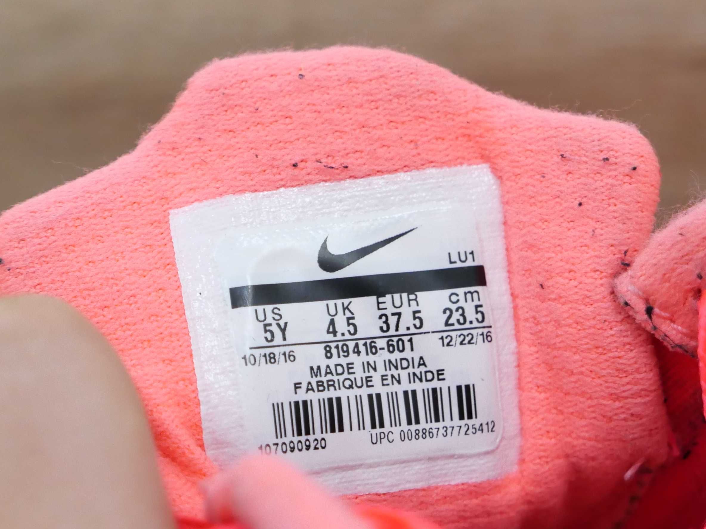 Nike Revolution 3 buty sportowe różowe do biegania 37,5