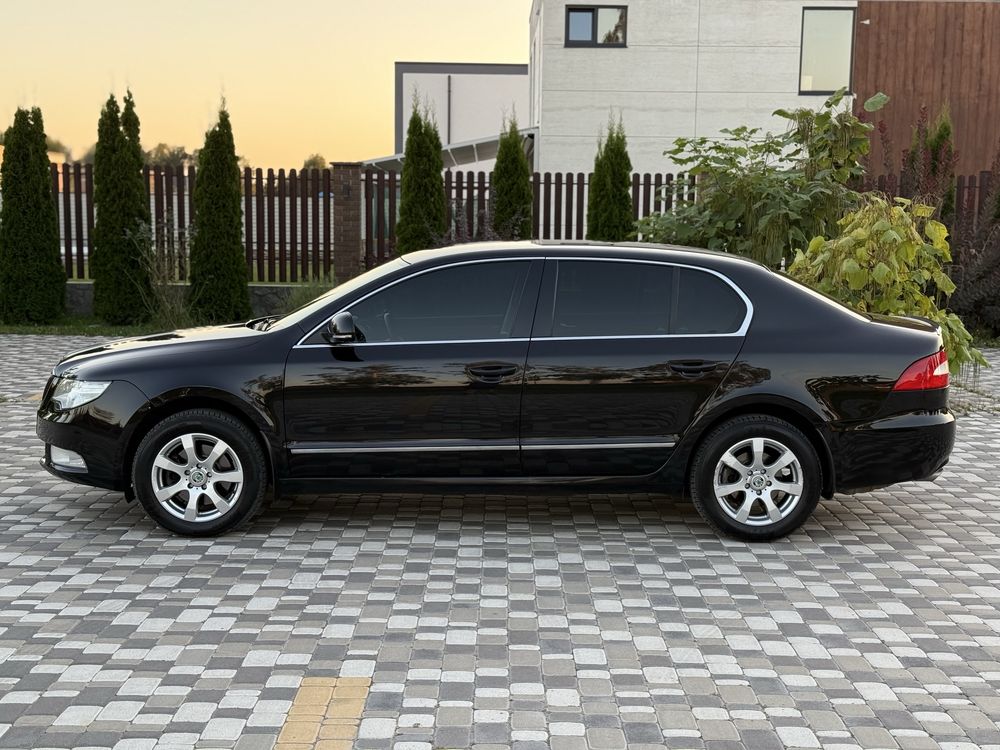 Skoda Superb 2011 1.8TSI