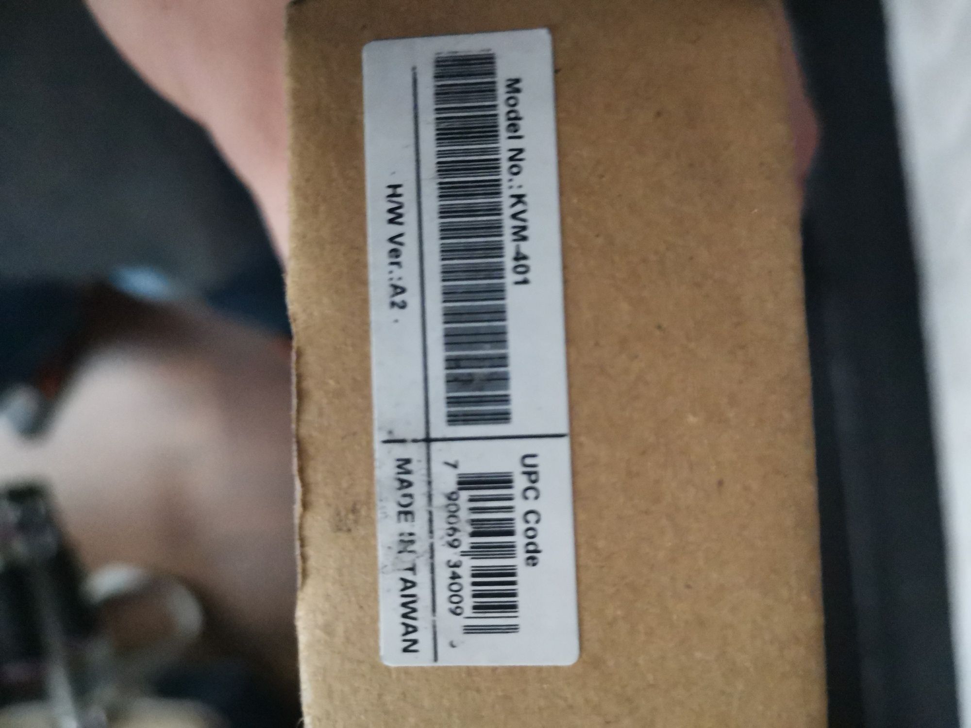 Продам кабель D-link KVM-401