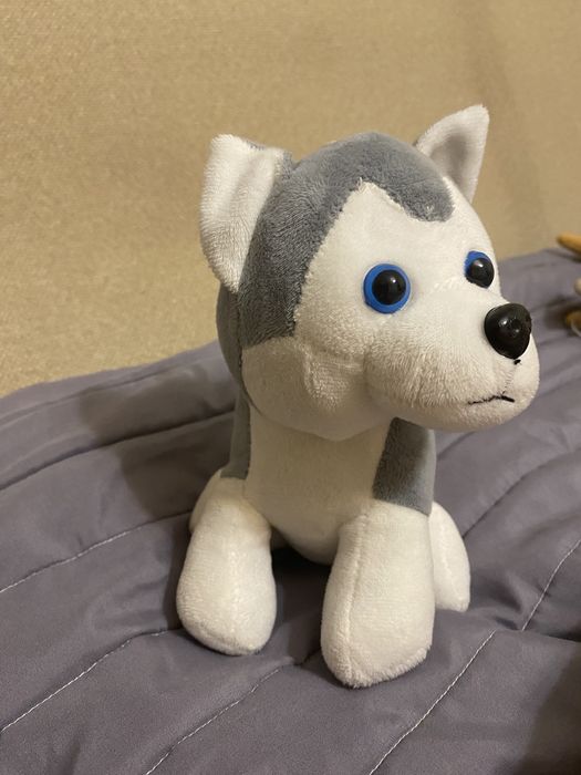 Вовк іграшка