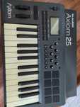 M Audio axiom mk2