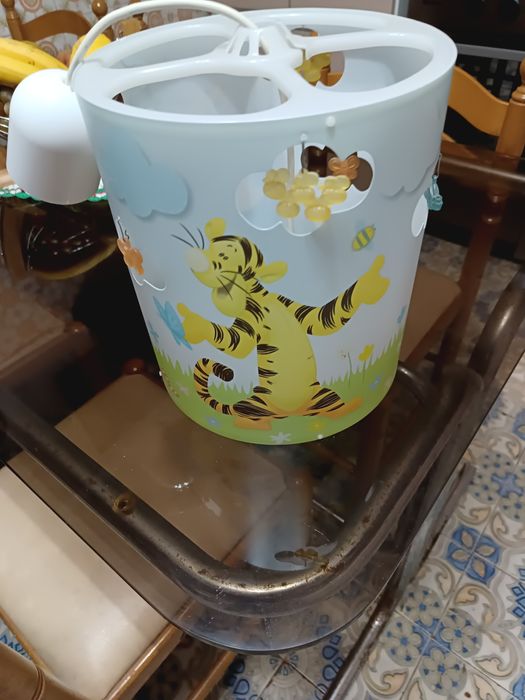 Candeeiro quarto criança