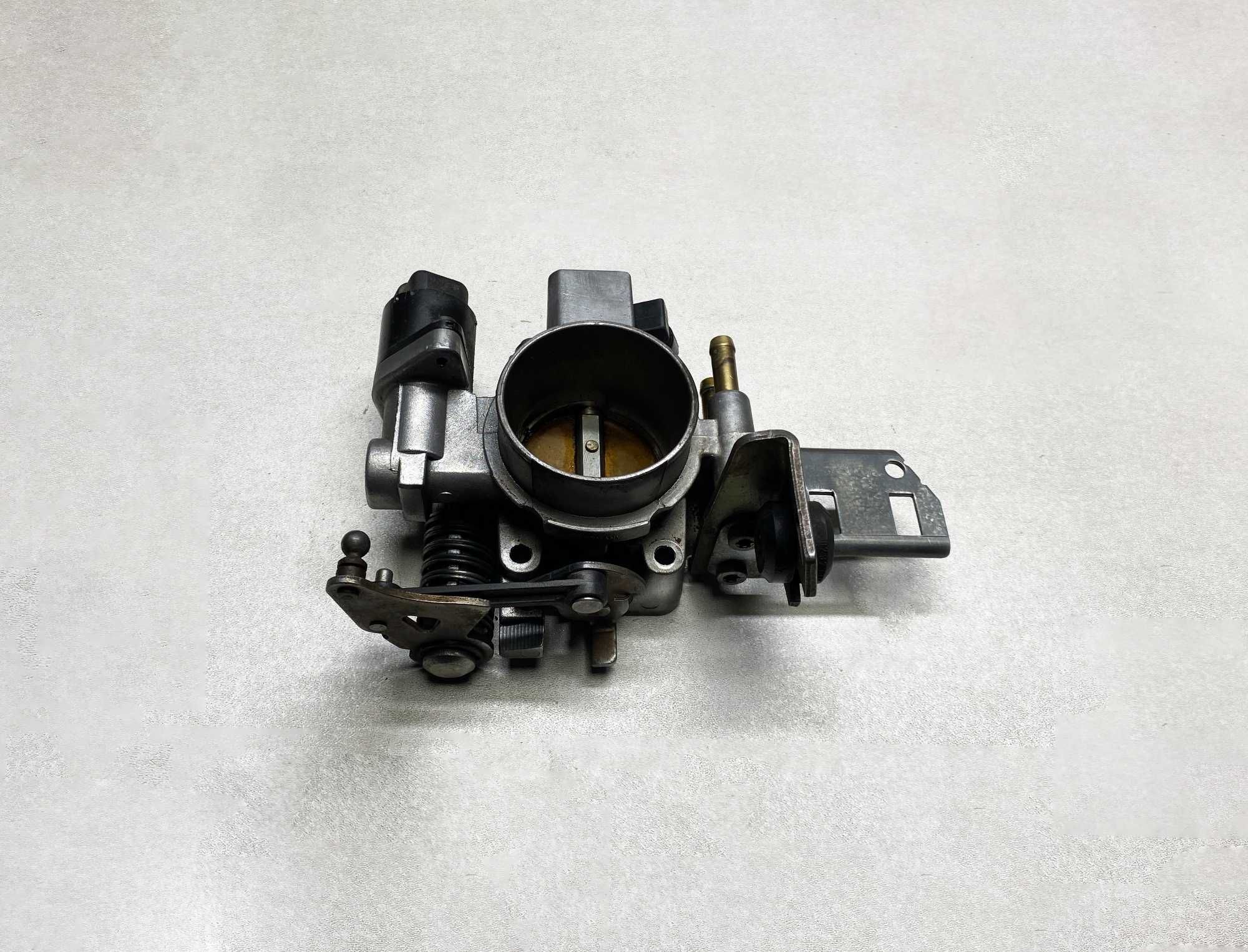 Дросельна заслонка Opel Astra F. Astra G. Vectra B. Zafira - 1.4-1.6