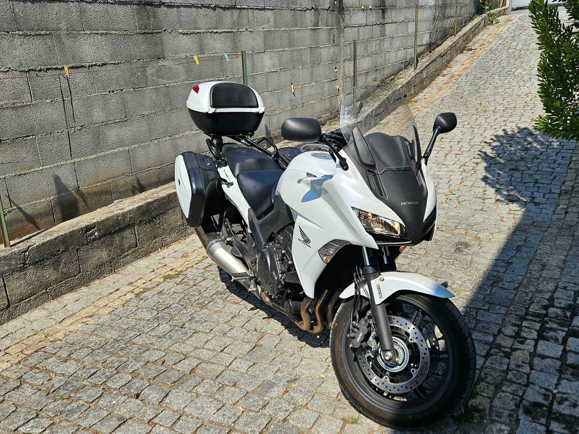 vendo HONDA CBF1000FA