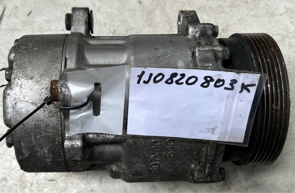 Компресор кондіціонера VW Golf  Skoda Audi Seat