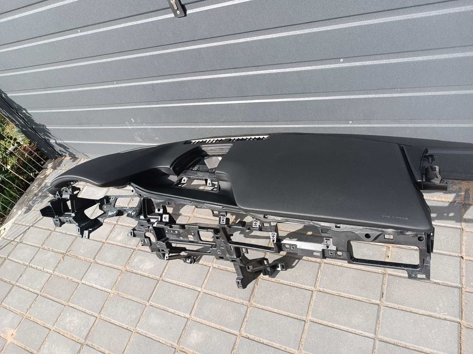 deska kokpit konsola mazda 3 regeneracja