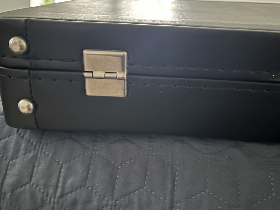 Вітажний новий дипломат-портфель