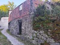 Casa em pedra para restauro