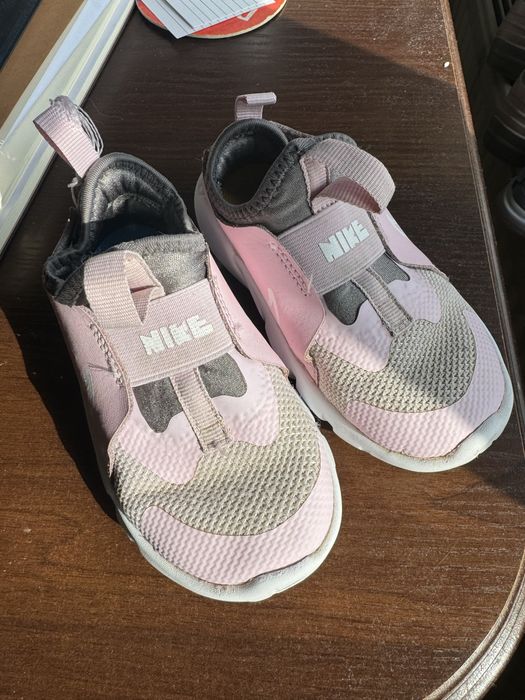 Buty Flex Runner rozm. 25 jasny róż