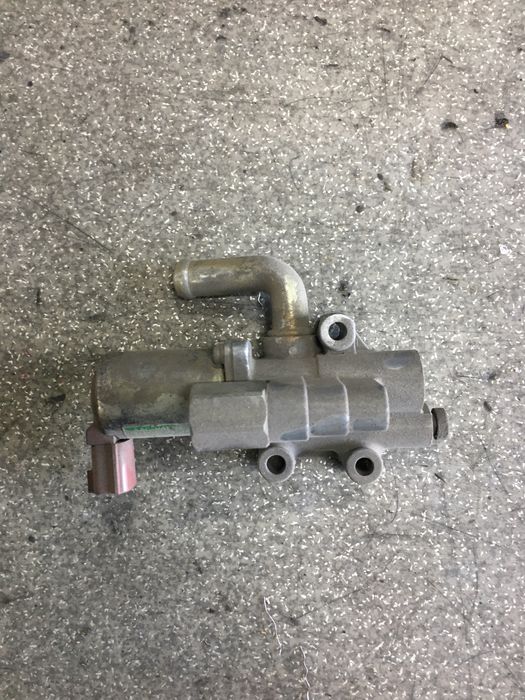 Регулятор клапан датчик холостого ходу Nissan Primera P11 2.0.