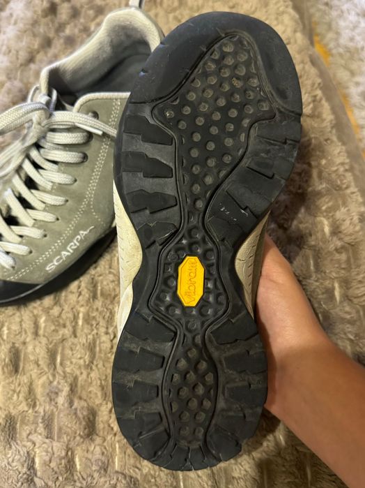 Трекінгові кросівки Scarpa Mojito