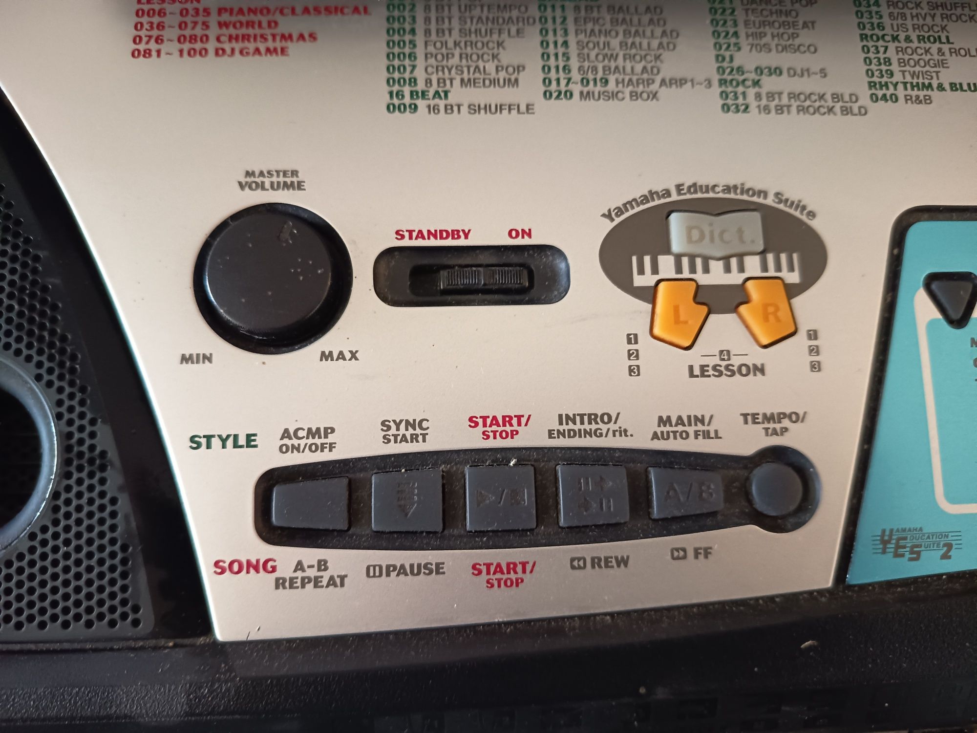 Yamaha PSR-170 em muito bom estado