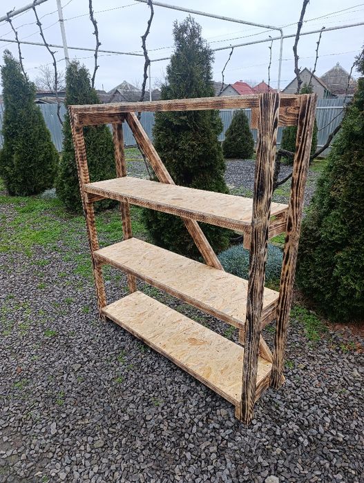 Стелаж деревяний