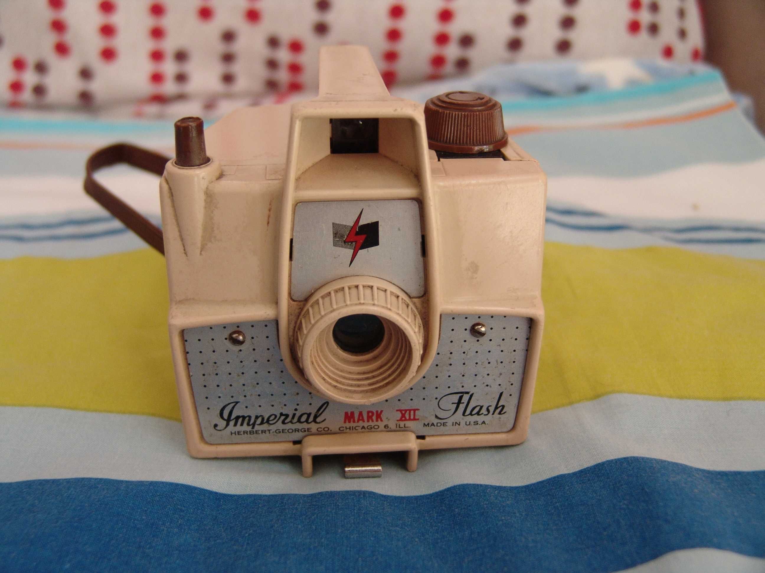 Aparat fotograficzny Imperial Mark XII Flash