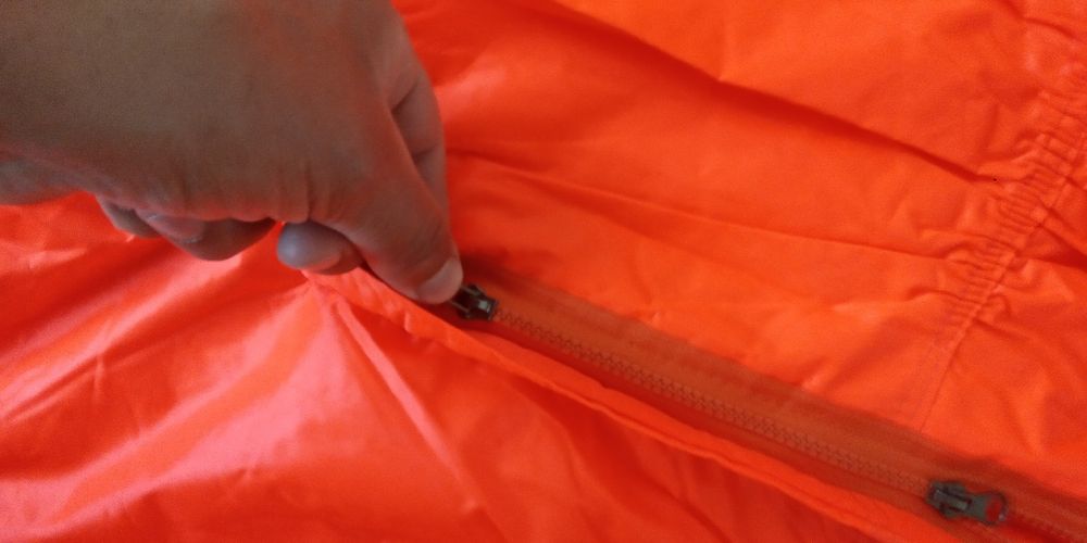 Продам судовой комбез или обменяю на бу резину на восход