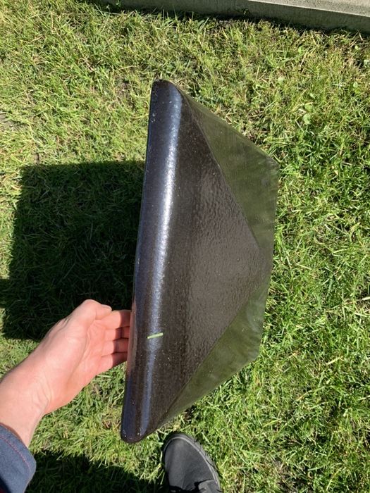 Daszek na słupek szkliwiony 440x440