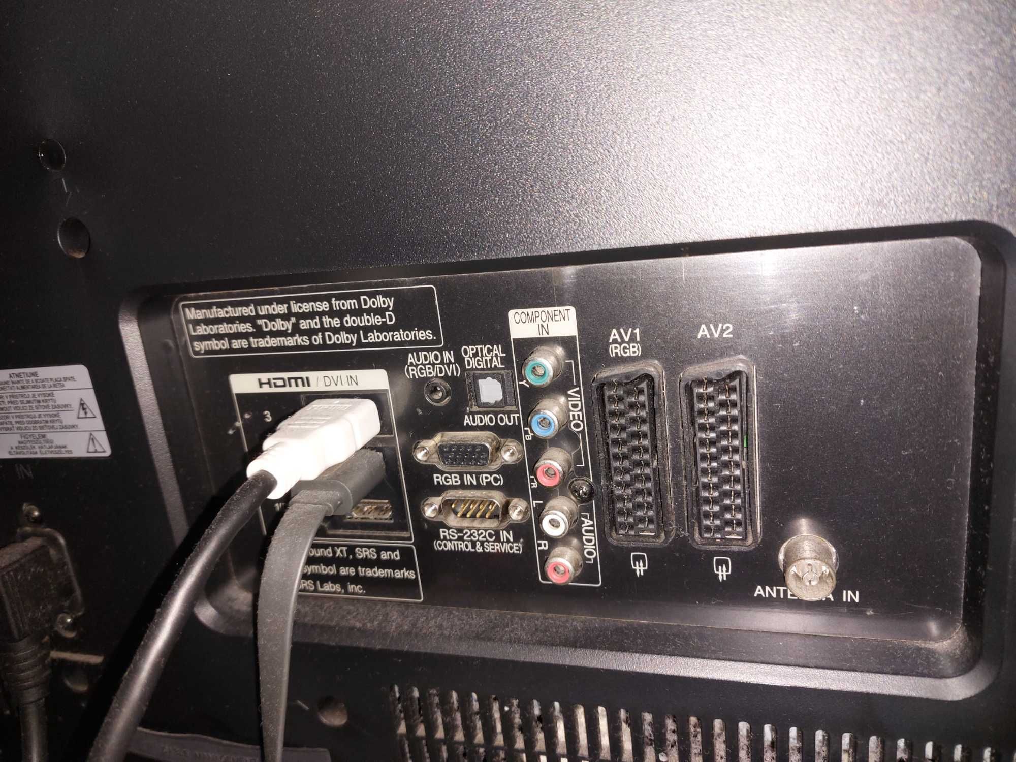 TV LG 32' em bom estado