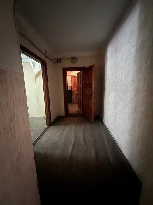 Продам 2 кімнатну квартиру! Вул. Сачко!