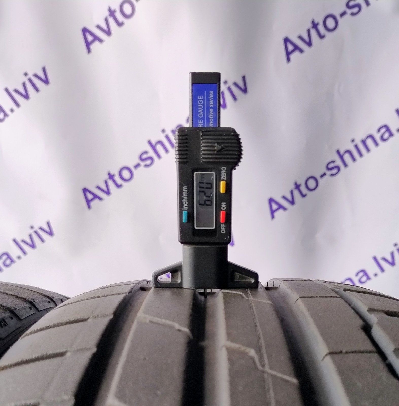 Шини б в літні R19 235/45 Hankook Ventus S1 Evo3