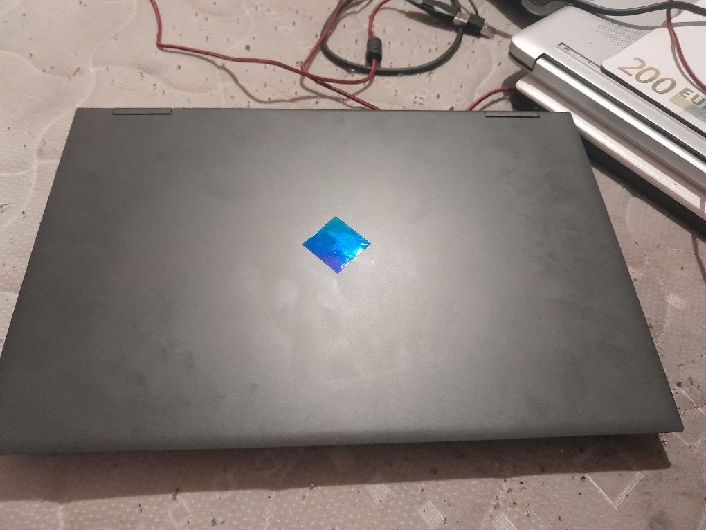 HP Omen 15 (RTX 2060) Portatil Gaming