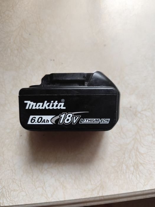 Продам батарею на 6а 18 в