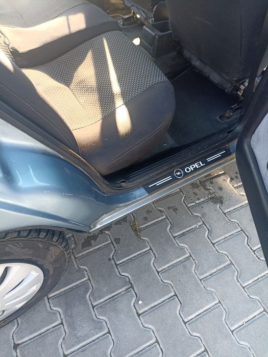 Продам авто технічно і візуально у доброму стані.