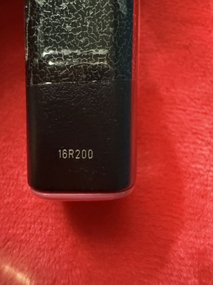 Pomadka Loreal, 471, kolor voodoo, nowa