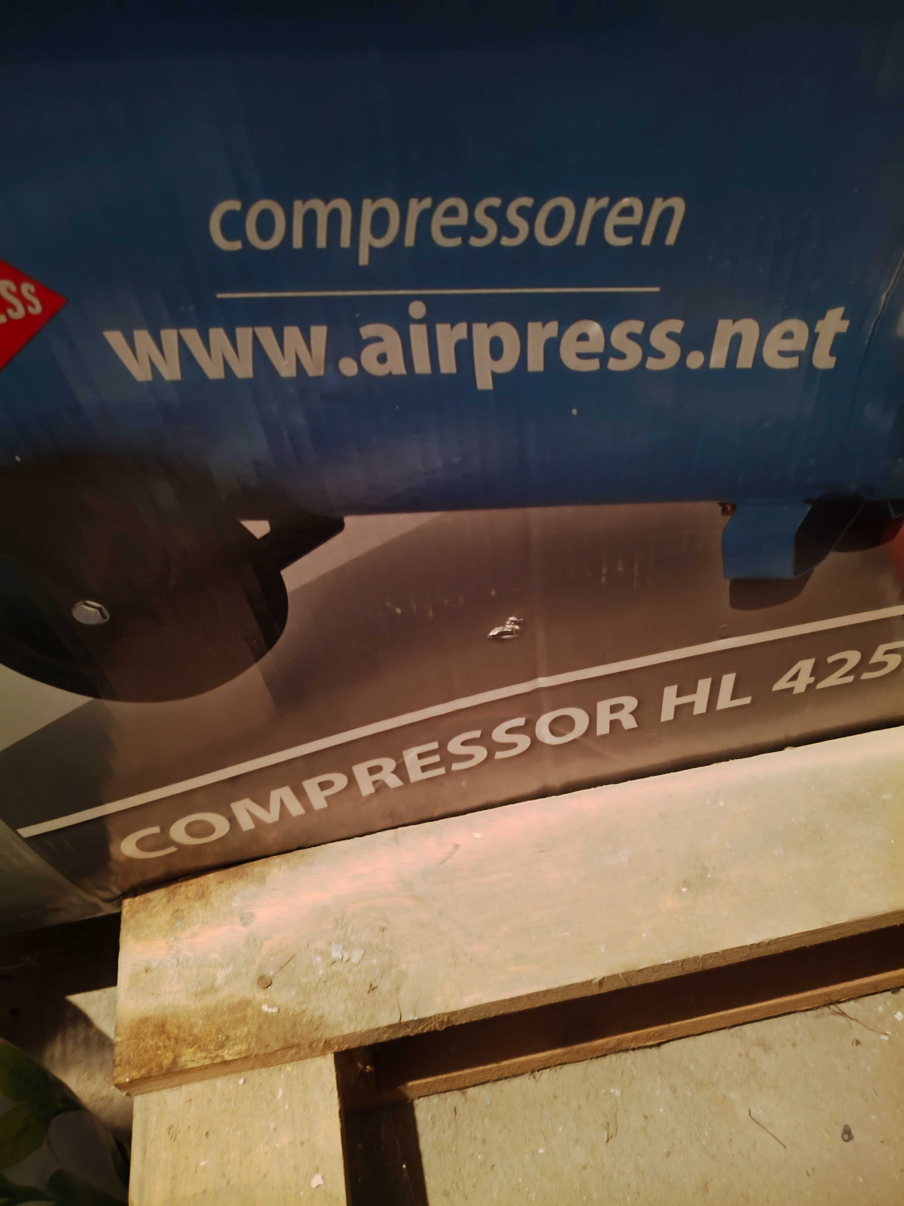 Sprzedam SPRĘŻARKA HL 425/50L