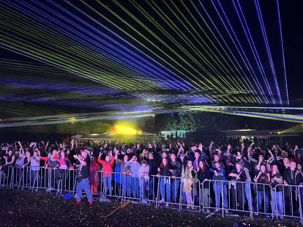 Nagłośnienie oswietlenie scena dj obsluga imprez