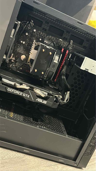 sprzedam komputer stacjonarny ryzen 5 2600 i gtx 1660 super