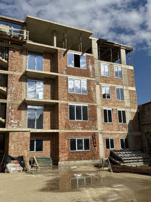 Продаж двокімнатної квартири