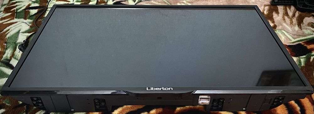 Телевізор Liberton 32AS3HDT