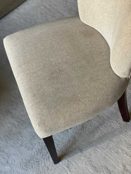 8 CADEIRAS para MESA de JANTAR em madeira