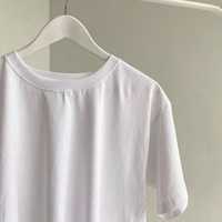 Біла базова футболка оверсайз великого розміру