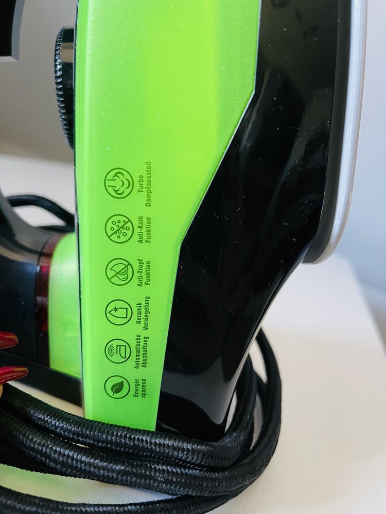 Żelazko parowe Clean Maxx z powłoką ceramiczną Nano