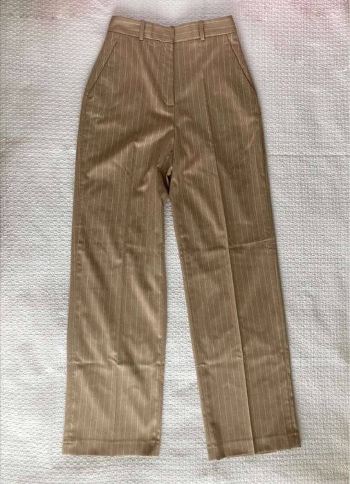 Zara брюки в полоску мужского кроя, размер xs