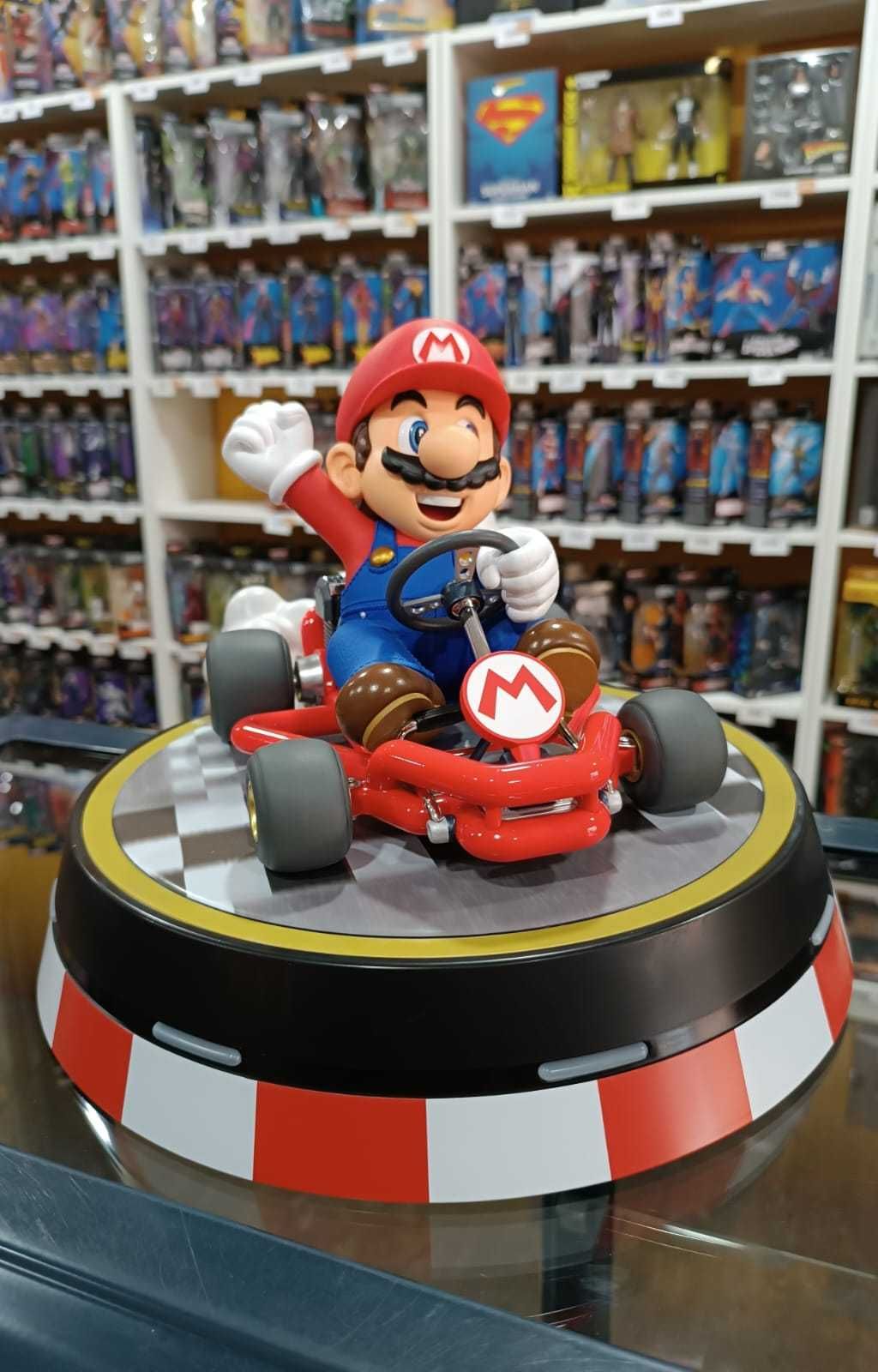 Estátua Mario Kart - Collector's Edition