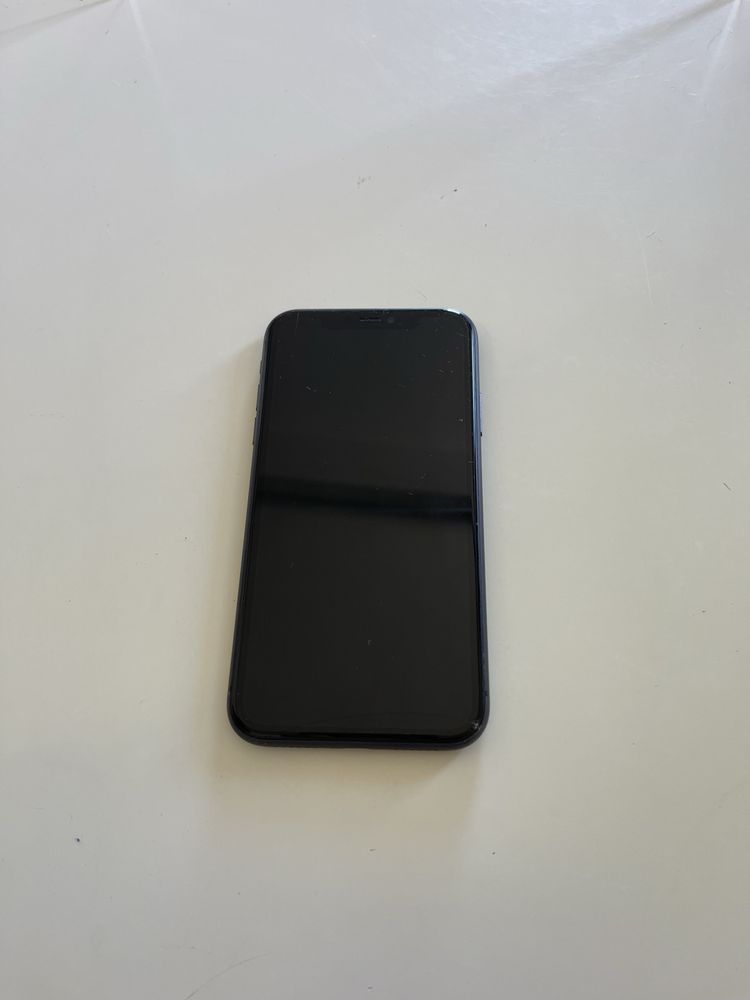 Iphone 11 64G.
