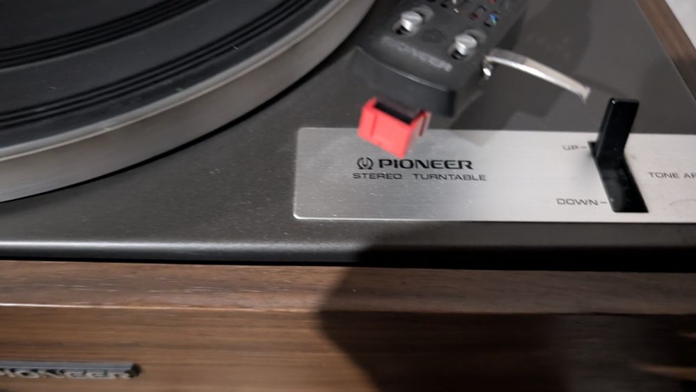 Вініловий програвач