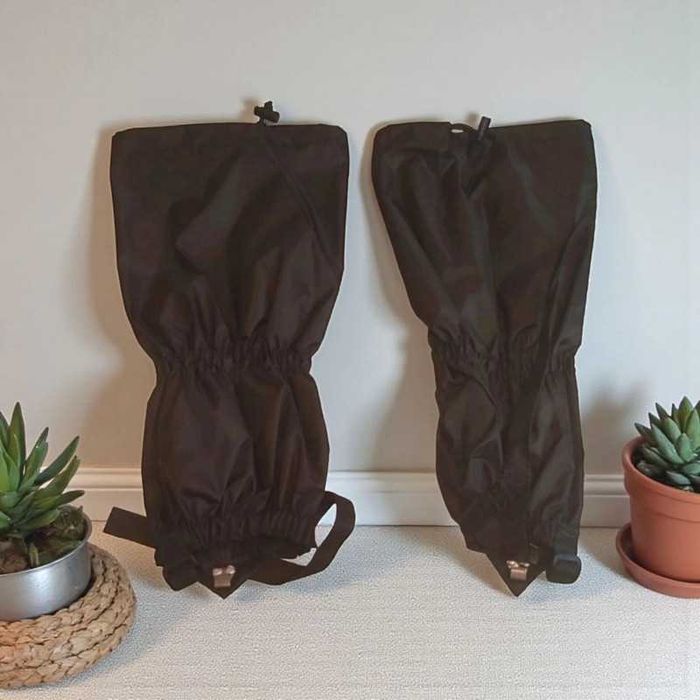 Nowe czarne wodoodporne ochraniacze stuptuty